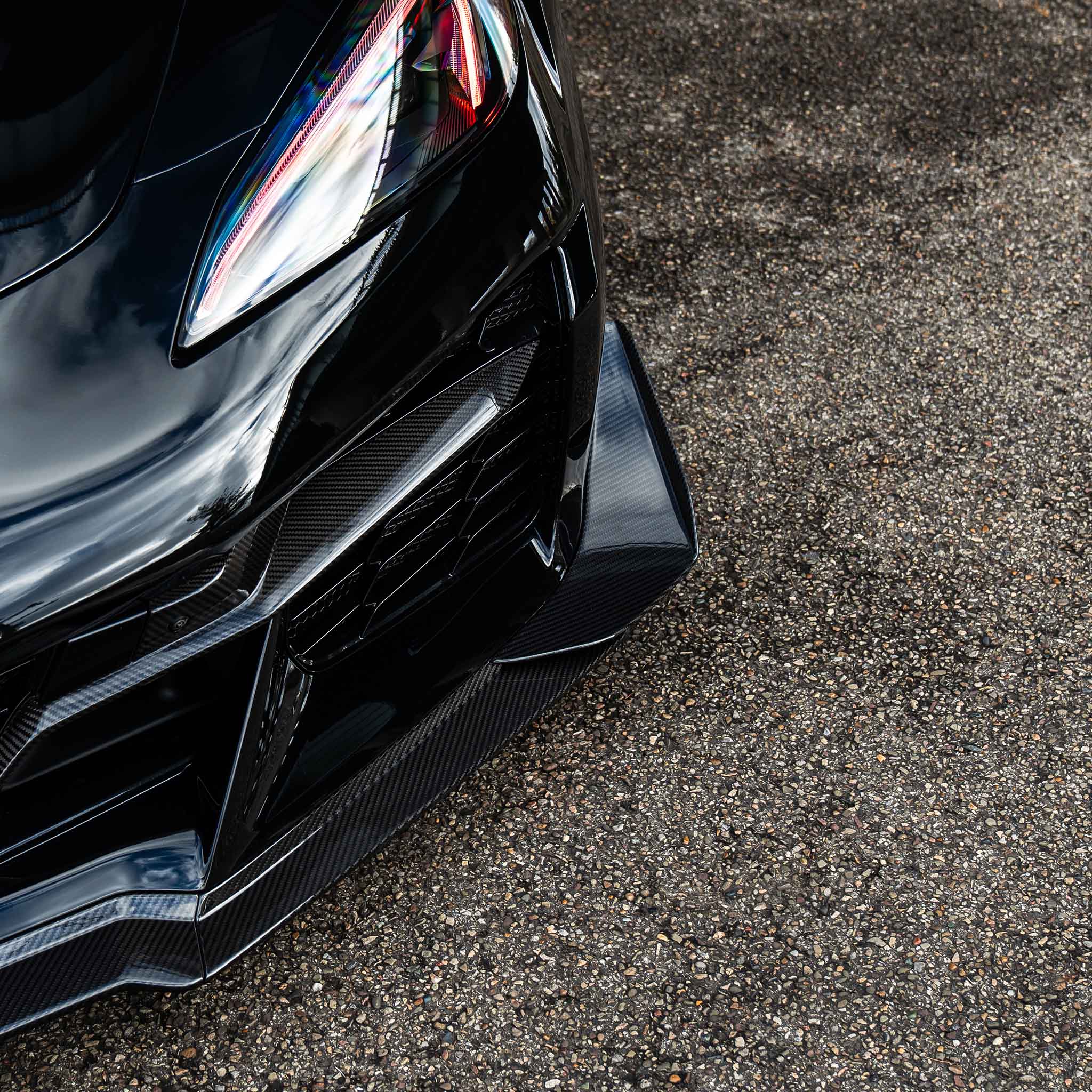 Corvette-C8-Z07-Dive-Planes-