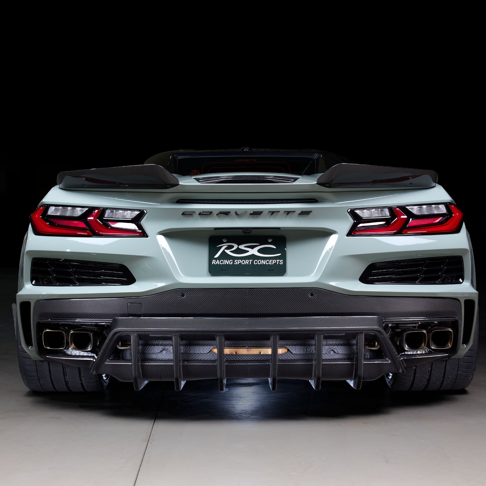 Corvette C8 E-Ray Carbon Fiber