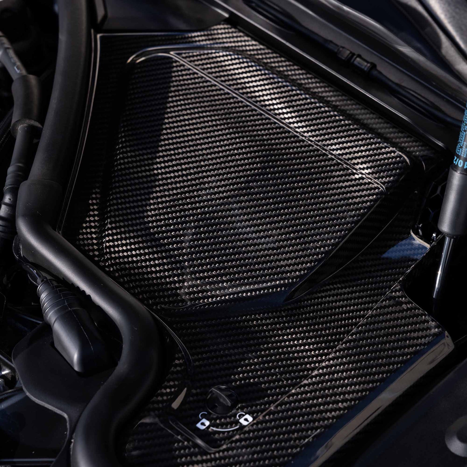 G8X Engine Cowl Panel Covers Carbon Fiber BMW M3 & M4 Racing