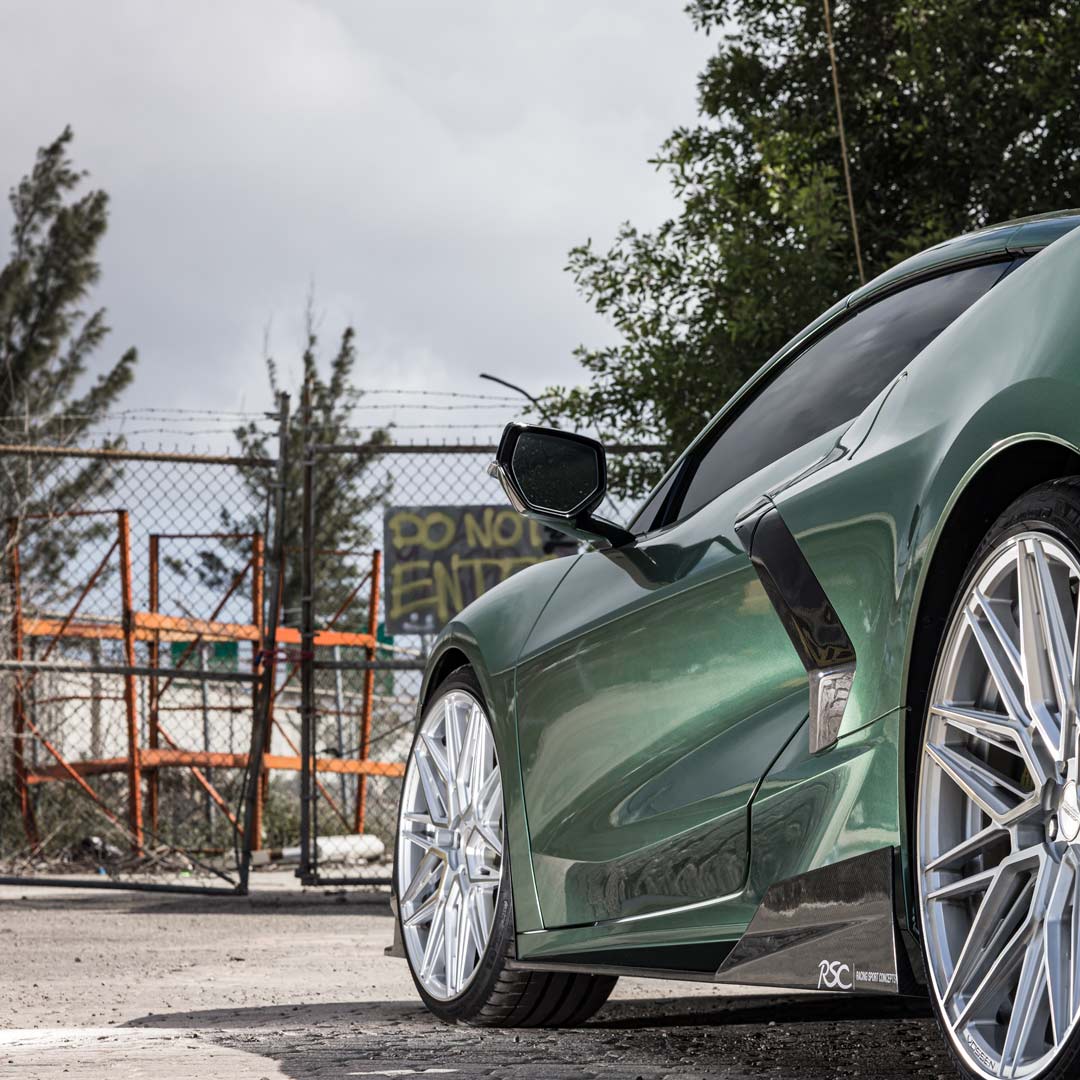 RSC C8 Corvette with rsc carbon fiber mirror covers