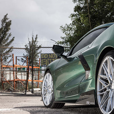RSC C8 Corvette with rsc carbon fiber mirror covers