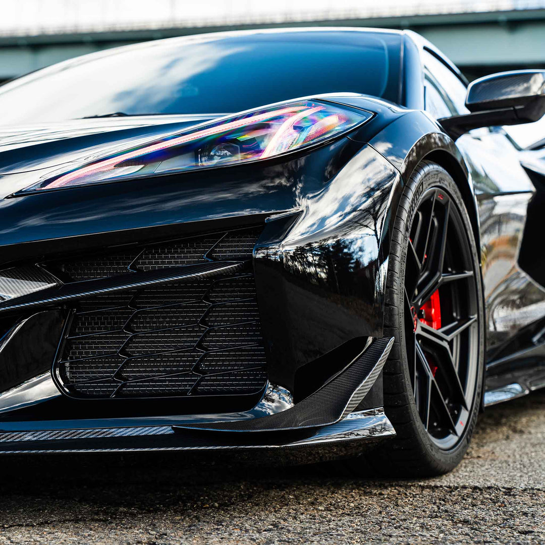Close up view of Corvette C8 Z07 Dive Planes