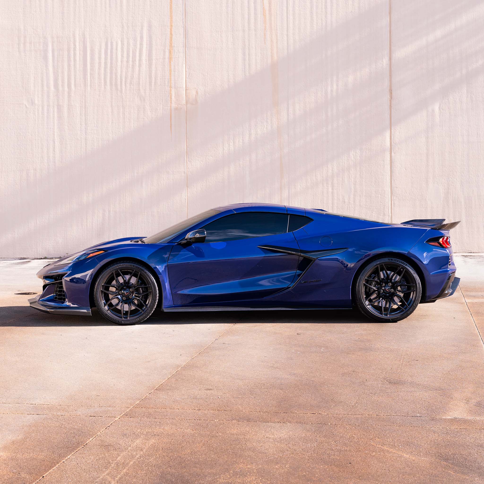 ゴッドレジェンダー　ブルー Carbon Fiber Front Splitter for Corvette C8 Z06 & Eray by RSC