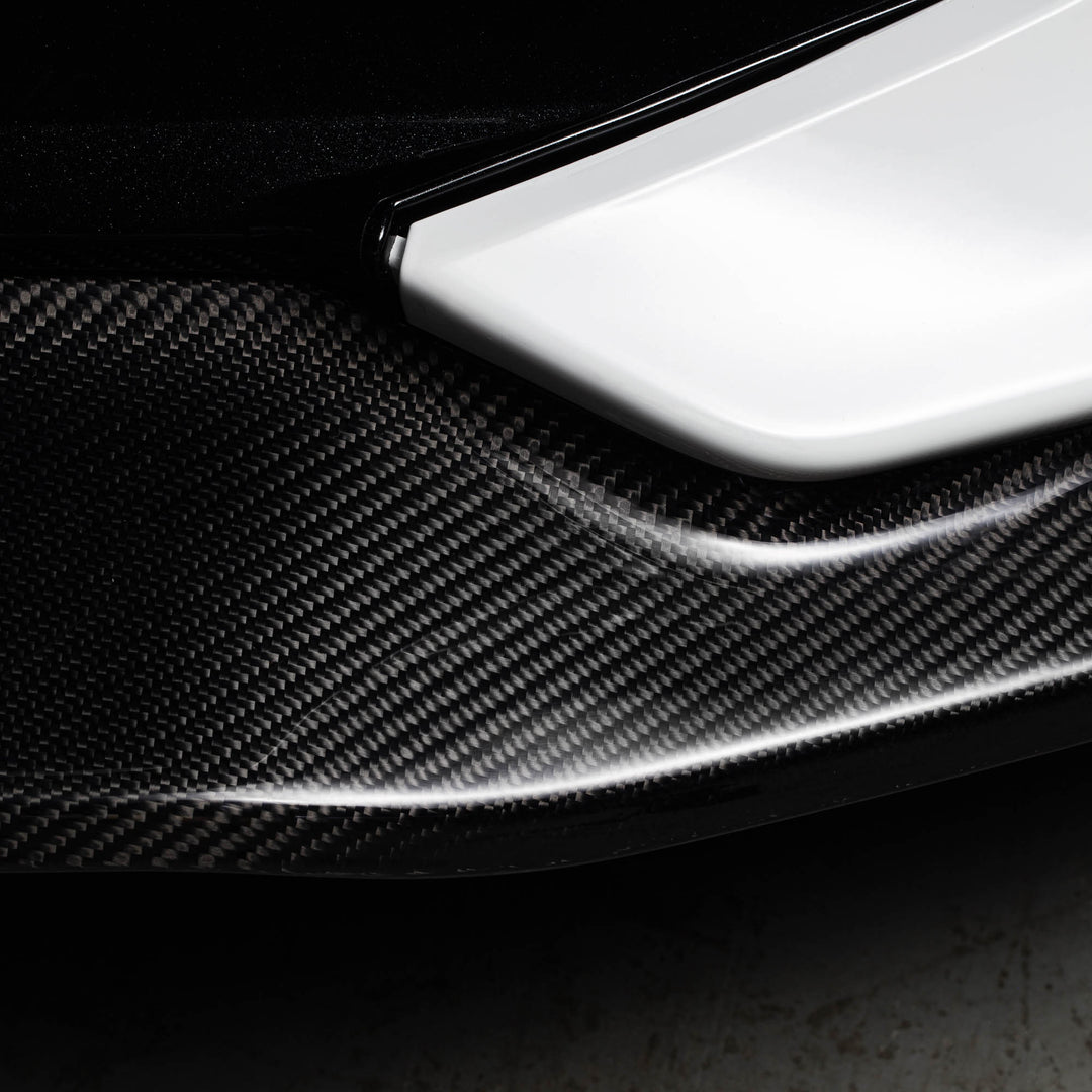 Premium Pre-Impregnated Carbon Fiber Parts for C8 Corvette
