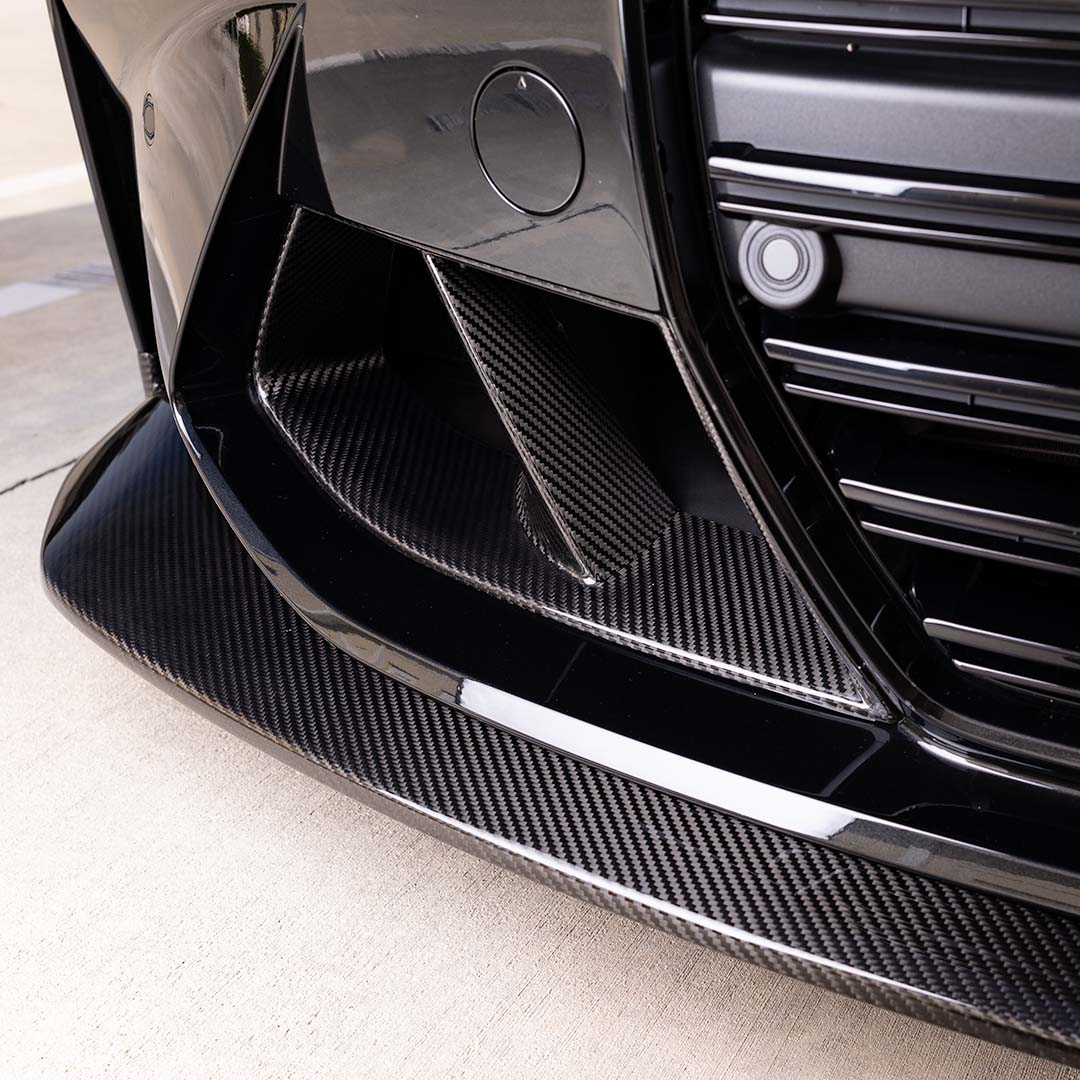 Close up shot of the RSC G80 Carbon Fiber Front Vent