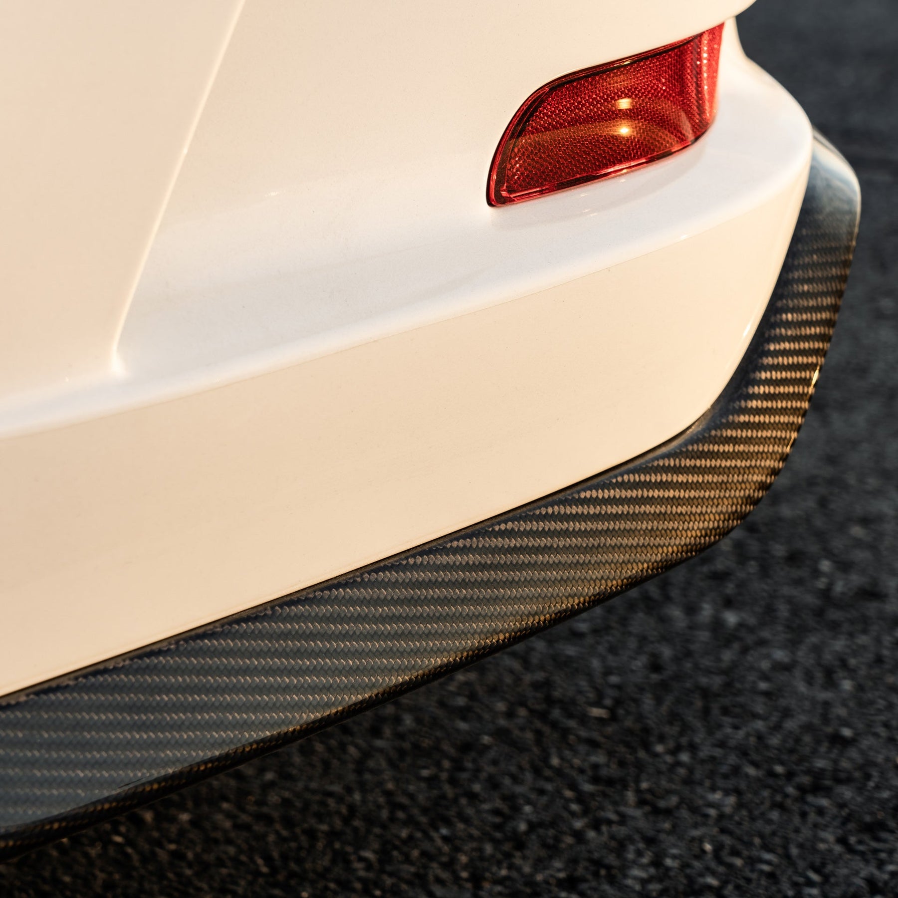 Valence Rear Carbon Fiber Rear Valence for 991.2 GT3 – Racing Sport Concepts