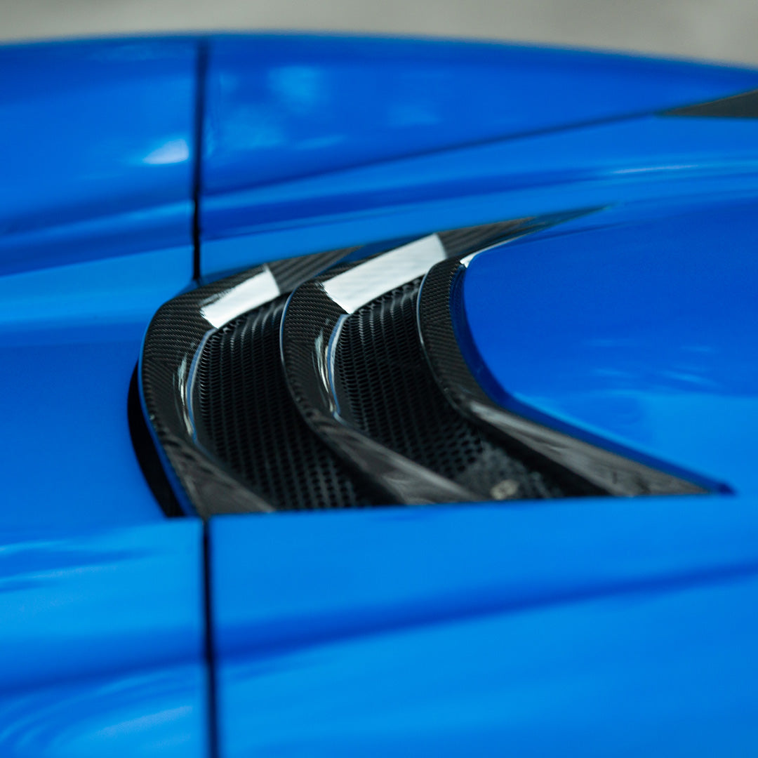 up close Convertible Corvette C8 with RSC Carbon Fiber Rear Hatch Vent  