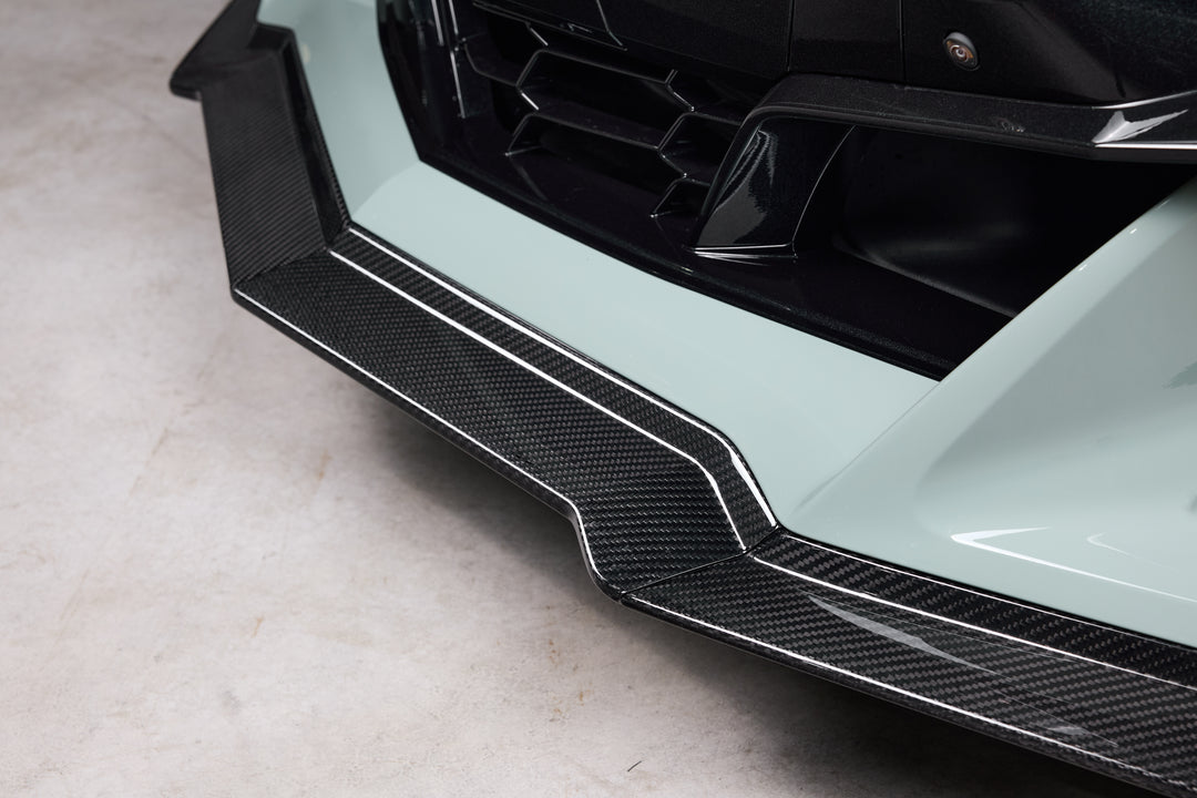 C8 Corvette E-Ray with Racing Sport Concepts Z07 Front Splitter