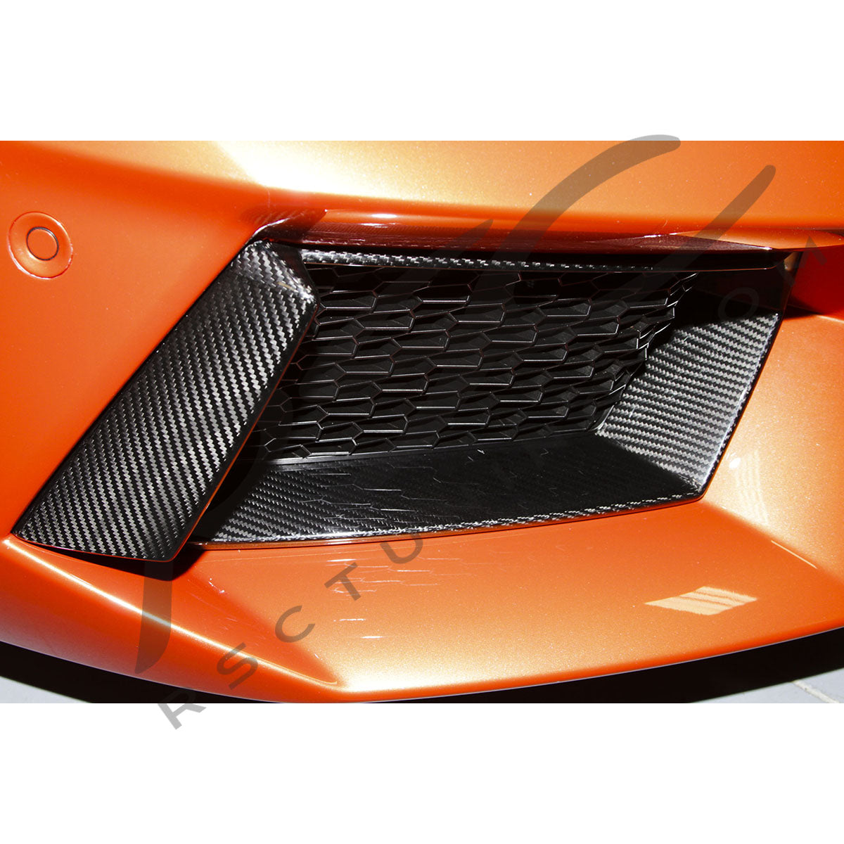 RSC CS700 Lamborghini Aventador Carbon Fiber Front Intake Surrounds (right)
